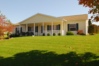 Heritage Village in Walnutport, PA - Building Photo - Building Photo