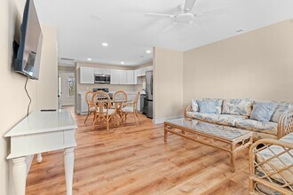 106 74th St in Ocean City, MD - Building Photo - Building Photo