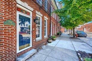 706 S Bond St in Baltimore, MD - Building Photo