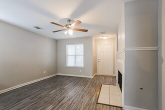 411 Remington Creek Dr in Houston, TX - Building Photo - Building Photo