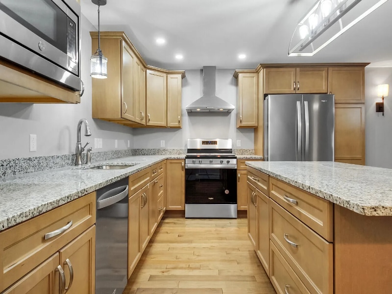 211 Water St in Hallowell, ME - Building Photo