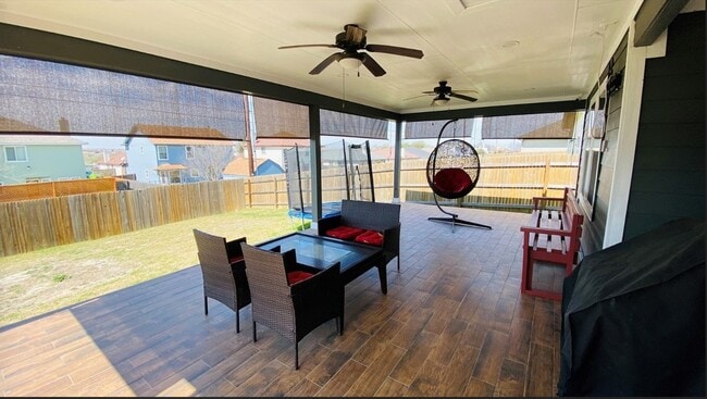 810 Comal Run in Hutto, TX - Building Photo - Building Photo