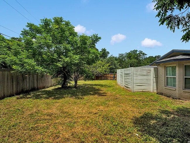property at 606 Wyndale St