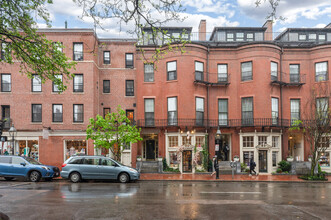 Adorable Studio in Beacon Hill in Boston, MA - Foto de edificio - Building Photo