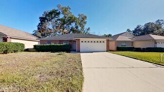 1639 Spring Branch Dr W in Jacksonville, FL - Building Photo