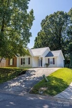 2513 Hemby Woods Dr in Charlotte, NC - Building Photo - Building Photo