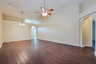 792 Lake Doe Blvd in Apopka, FL - Building Photo - Building Photo