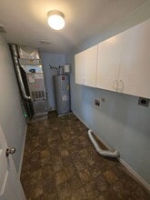 623 SE Conifer Ct in Madras, OR - Building Photo - Building Photo