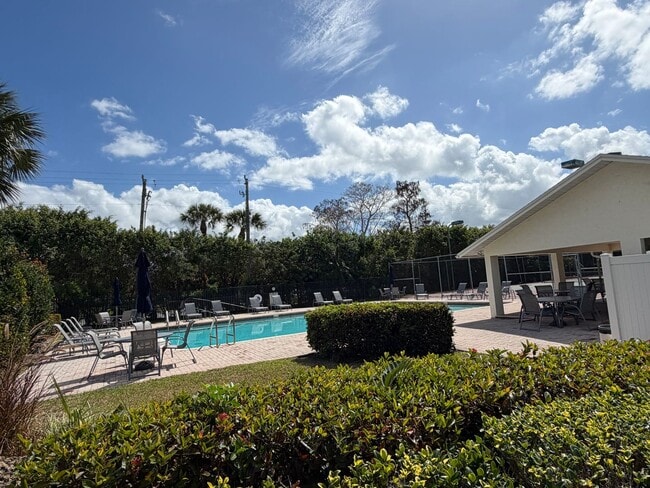 3425 Anton Ct in Naples, FL - Building Photo - Building Photo