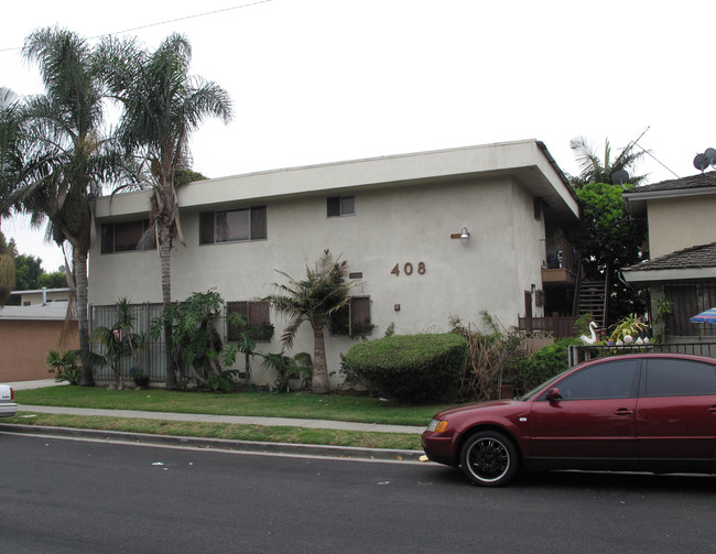 408 E 97th St in Inglewood, CA - Foto de edificio - Building Photo