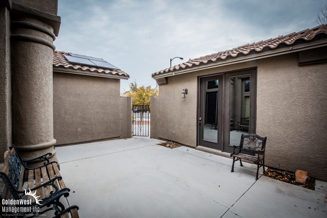 5630 Bracana Ct in Las Vegas, NV - Building Photo - Building Photo