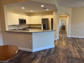1502 SW 50th St in Cape Coral, FL - Foto de edificio - Building Photo