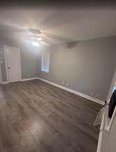 405 Johnson St in Pasadena, TX - Building Photo - Building Photo