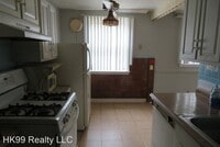 2742 Elbridge St photo'