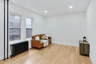 50 Reservoir Ave in Jersey City, NJ - Building Photo - Building Photo