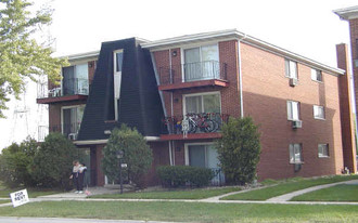 2139 176th Pl Apartments