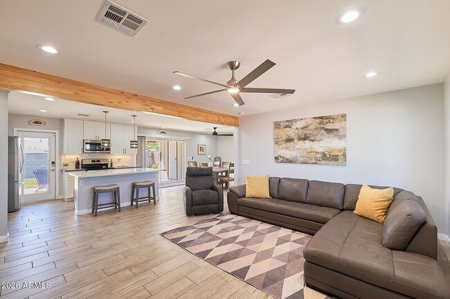 7319 E Roosevelt St in Scottsdale, AZ - Building Photo - Building Photo