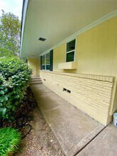10457 Solta Dr in Dallas, TX - Building Photo - Building Photo