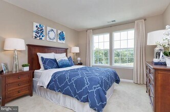 313 Piper Ln in Exton, PA - Building Photo - Building Photo