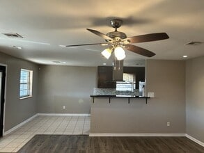 4708 SE Sunnymeade in Lawton, OK - Building Photo - Building Photo