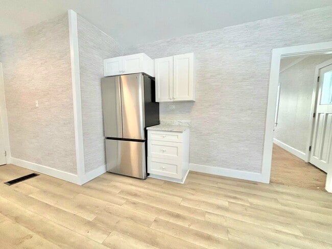 503 New Maryland Hwy in New Maryland, NB - Building Photo - Building Photo