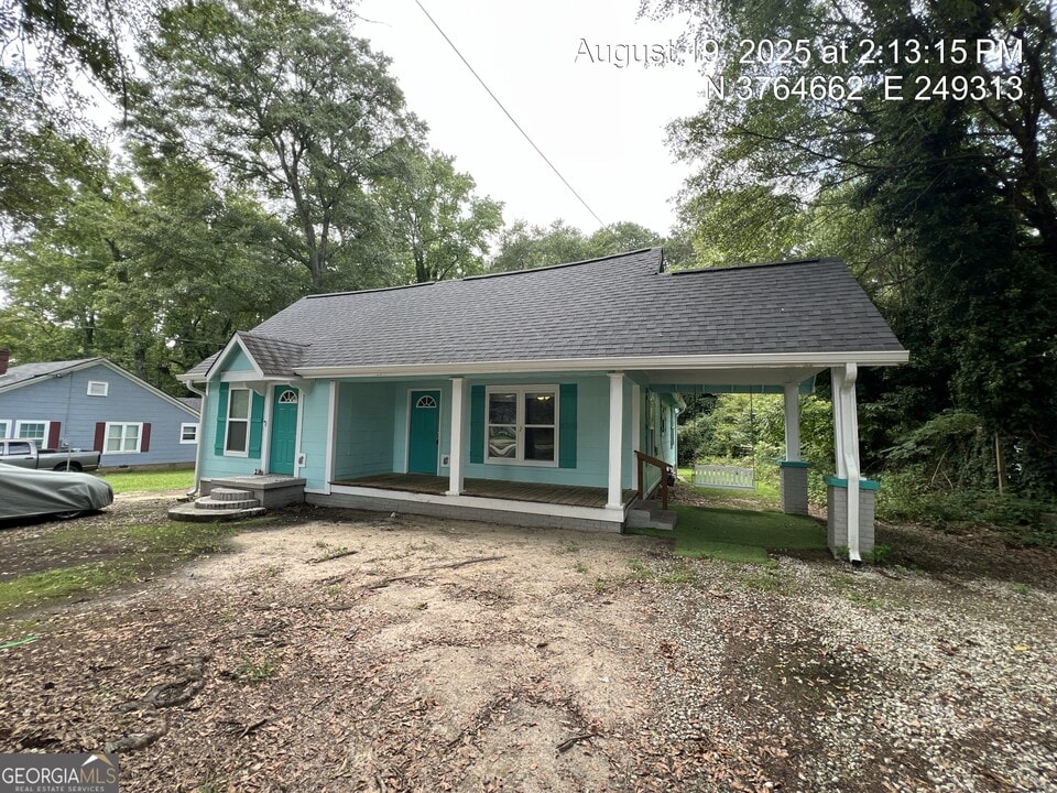 186 Georgia Ave in Winder, GA - Building Photo