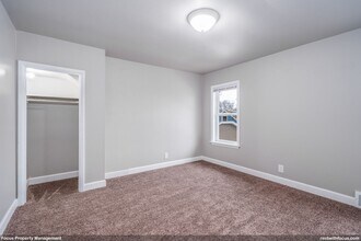 854 2nd St in Menasha, WI - Building Photo - Building Photo