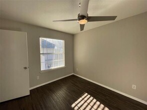 4717 Columbia Ave in Dallas, TX - Building Photo - Building Photo