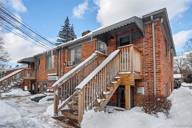 property at 115 W 13 Mile Rd