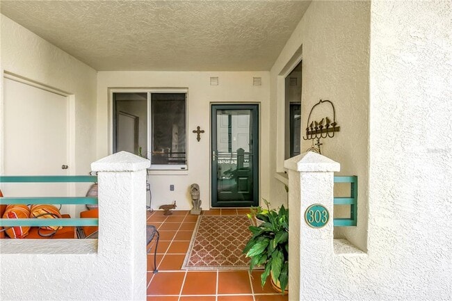 4801 Osprey Dr S in St. Petersburg, FL - Building Photo - Building Photo