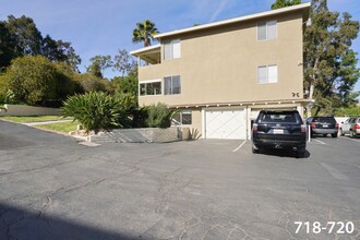 718-732 Stevens Ave in Solana Beach, CA - Building Photo - Building Photo