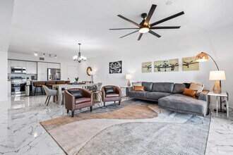 131 S Courtenay Pkwy in Merritt Island, FL - Building Photo - Building Photo