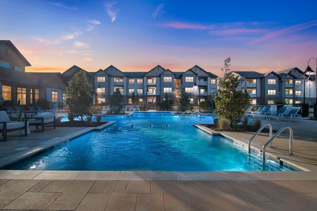 The View on Canton Apartments