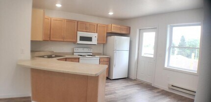 1315 Butts Ave in Tomah, WI - Building Photo - Building Photo