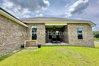 4601 Jayhawk Dr in Crestview, FL - Building Photo - Building Photo