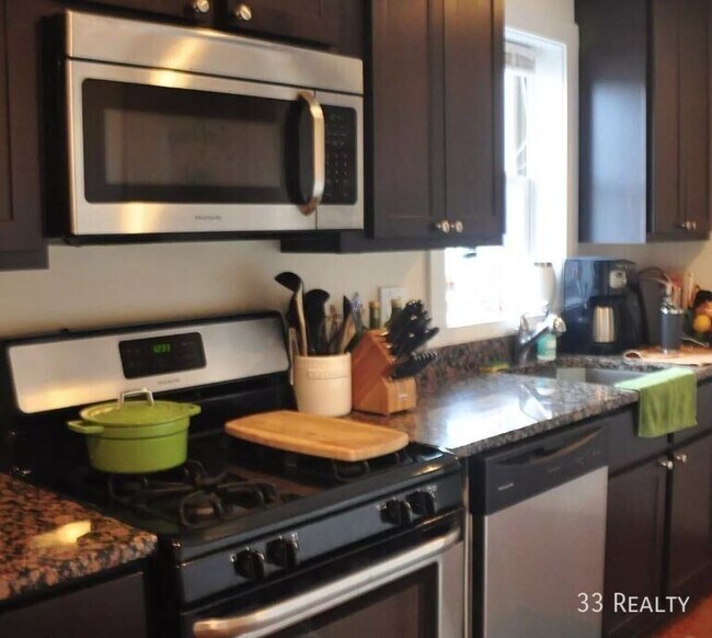 property at 1640 N North Park Avenue