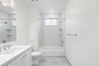 195 Ave Cabrillo-Unit -4 in Half Moon Bay, CA - Foto de edificio - Building Photo