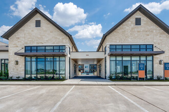 Linden in New Braunfels, TX - Building Photo - Building Photo