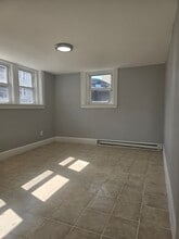 16 Surfside Rd in Lynn, MA - Building Photo - Building Photo