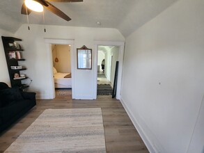4539 Smith Rd, Unit 4 in Cincinnati, OH - Building Photo - Building Photo