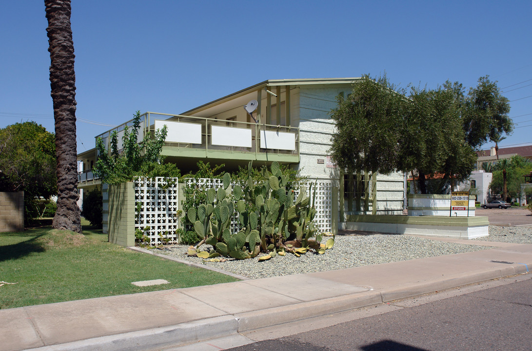 840 N 1st Ave in Phoenix, AZ - Building Photo