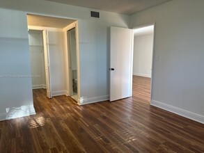 2813 N Course Dr in Pompano Beach, FL - Building Photo - Building Photo