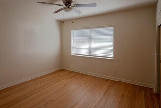 1102 Sunset Point Rd in Clearwater, FL - Building Photo - Building Photo