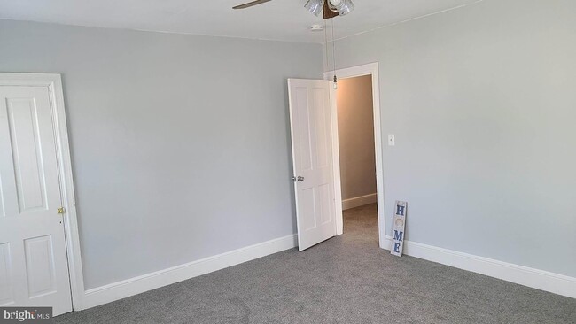 216 S Main St in Elmer, NJ - Building Photo - Building Photo