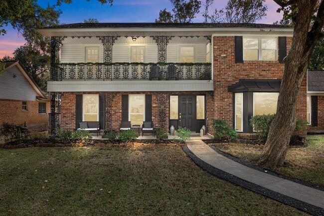 property at 326 Bayou View Dr