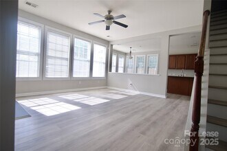 14813 Provence Ln in Charlotte, NC - Building Photo - Building Photo