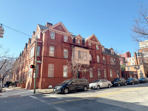 107 E Chase St in Baltimore, MD - Building Photo - Building Photo