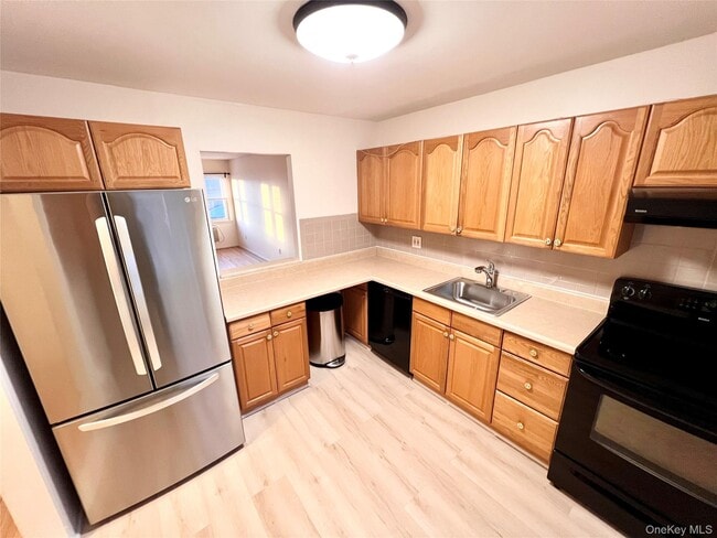 property at 130 Glenwood Ave