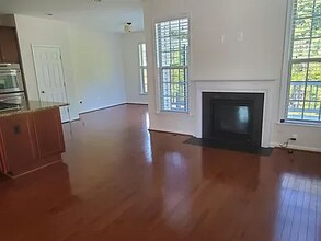 42714 Ogilvie Square in Broadlands, VA - Building Photo - Building Photo