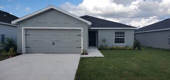 1026 Corso Dr in Winter Haven, FL - Building Photo